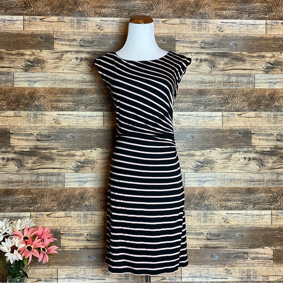 LOFT Dresses & Skirts - LOFT Dress S